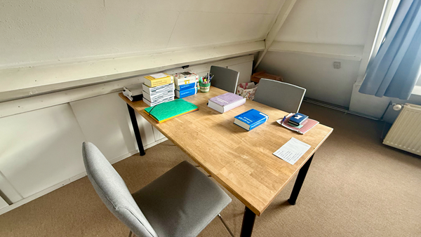 Medium property photo - Witte de Withstraat, 2518 CV Den Haag